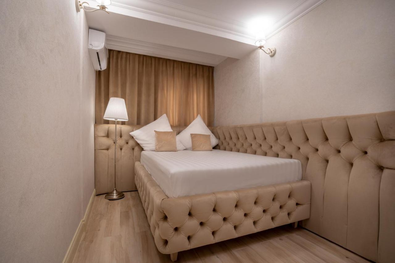 Hotel Casa Fiori Bucharest Exterior photo